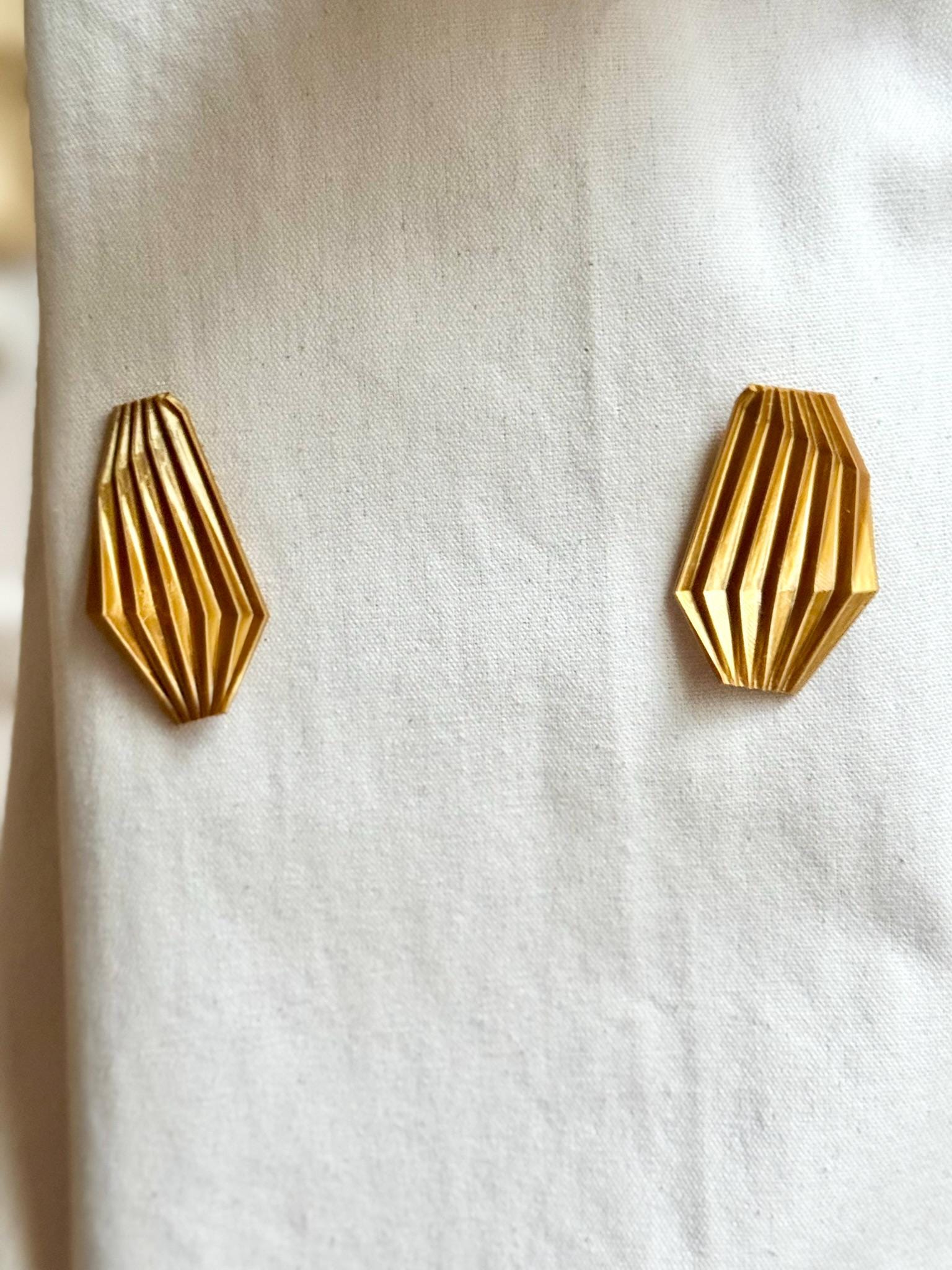  - sustainable bioplastic jewelry - Miette