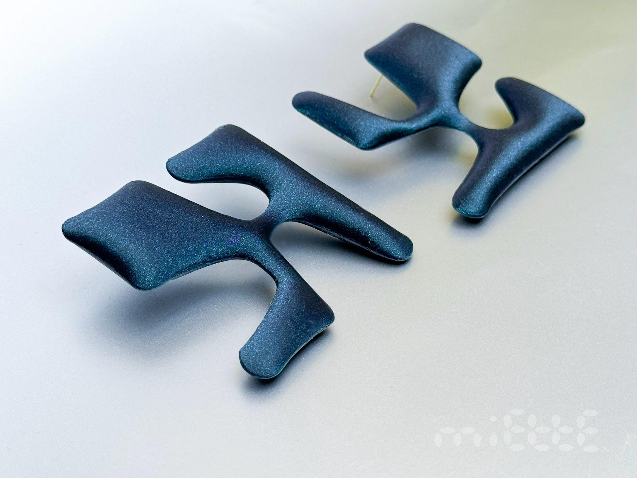  - sustainable bioplastic jewelry - Miette