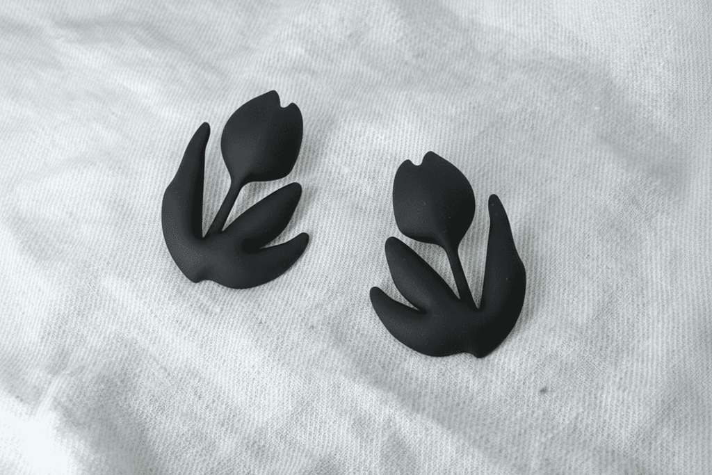 Tulip black