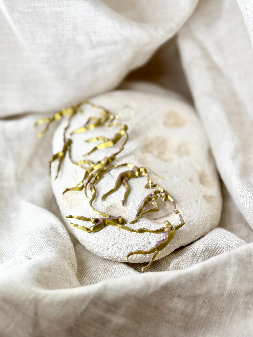  - sustainable bioplastic jewelry - Miette