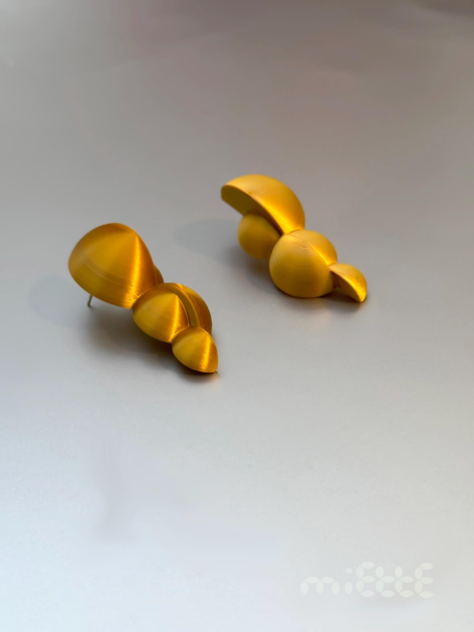 Boucles miette doré