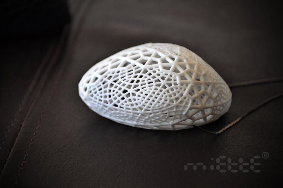  - sustainable bioplastic jewelry - Miette