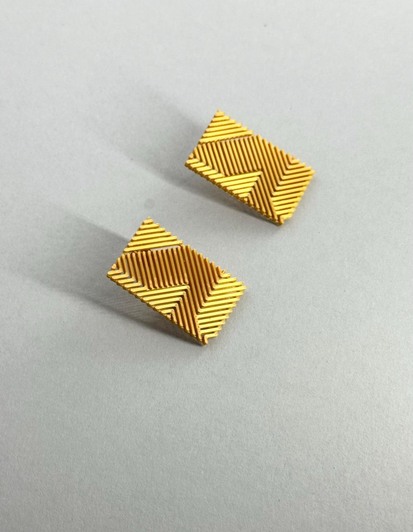  - sustainable bioplastic jewelry - Miette