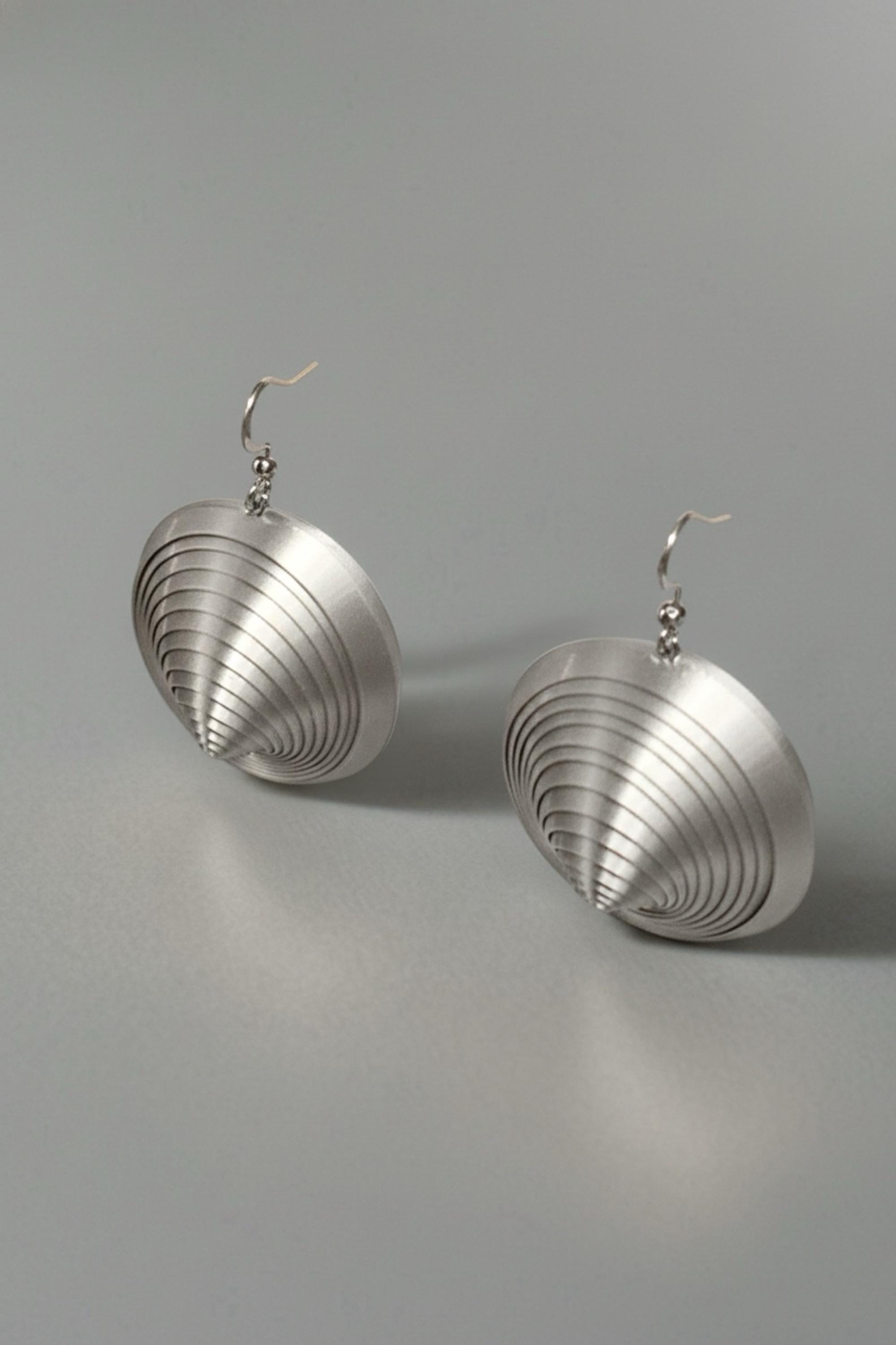  - sustainable bioplastic jewelry - Miette