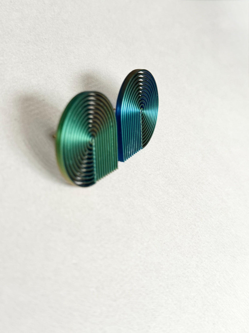 iridescent earings blue-green