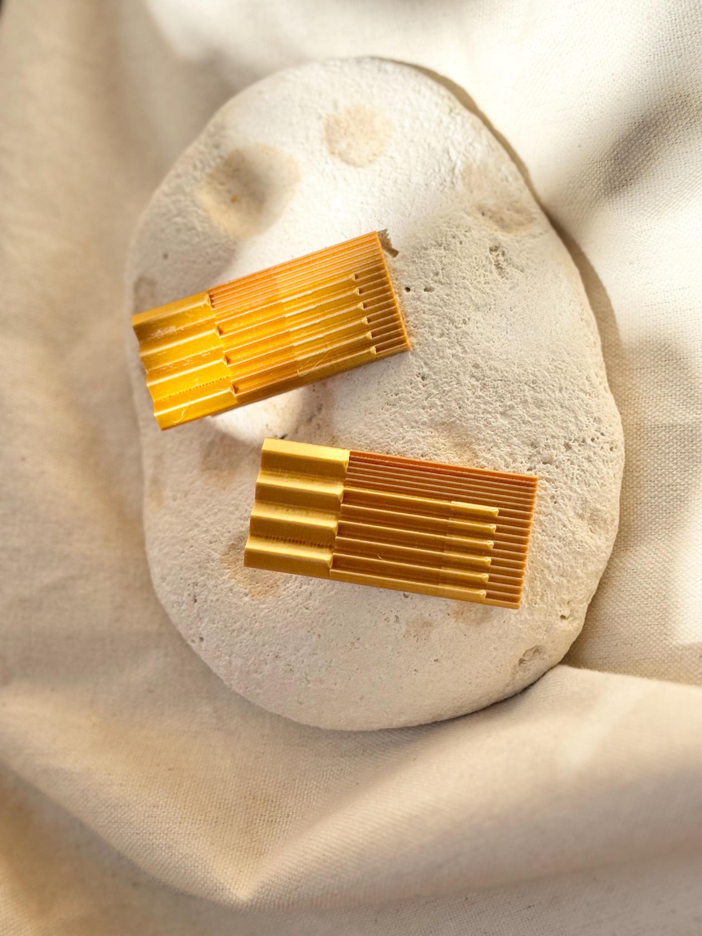  - sustainable bioplastic jewelry - Miette