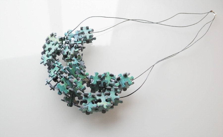  - sustainable bioplastic jewelry - Miette