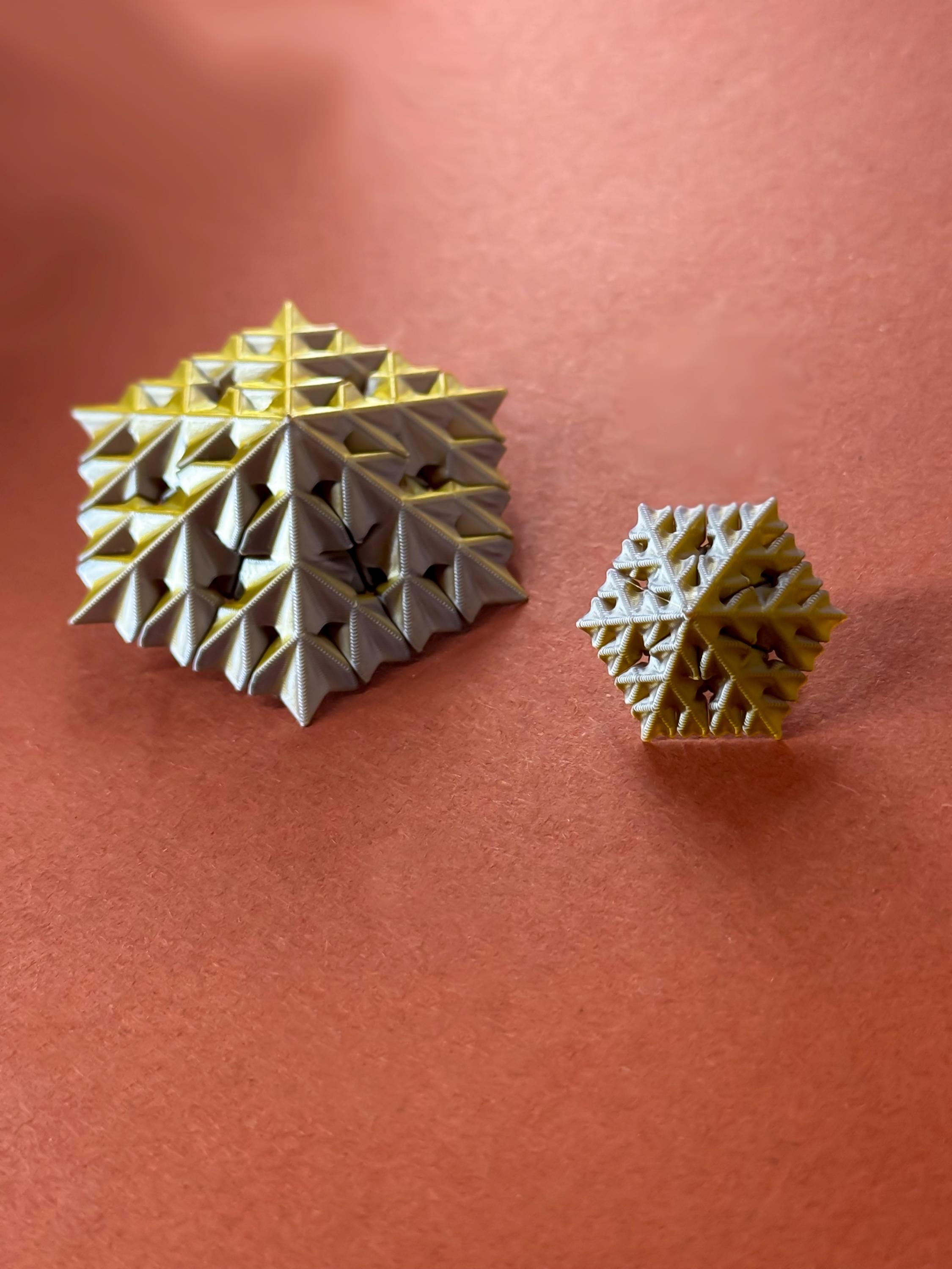  - sustainable bioplastic jewelry - Miette