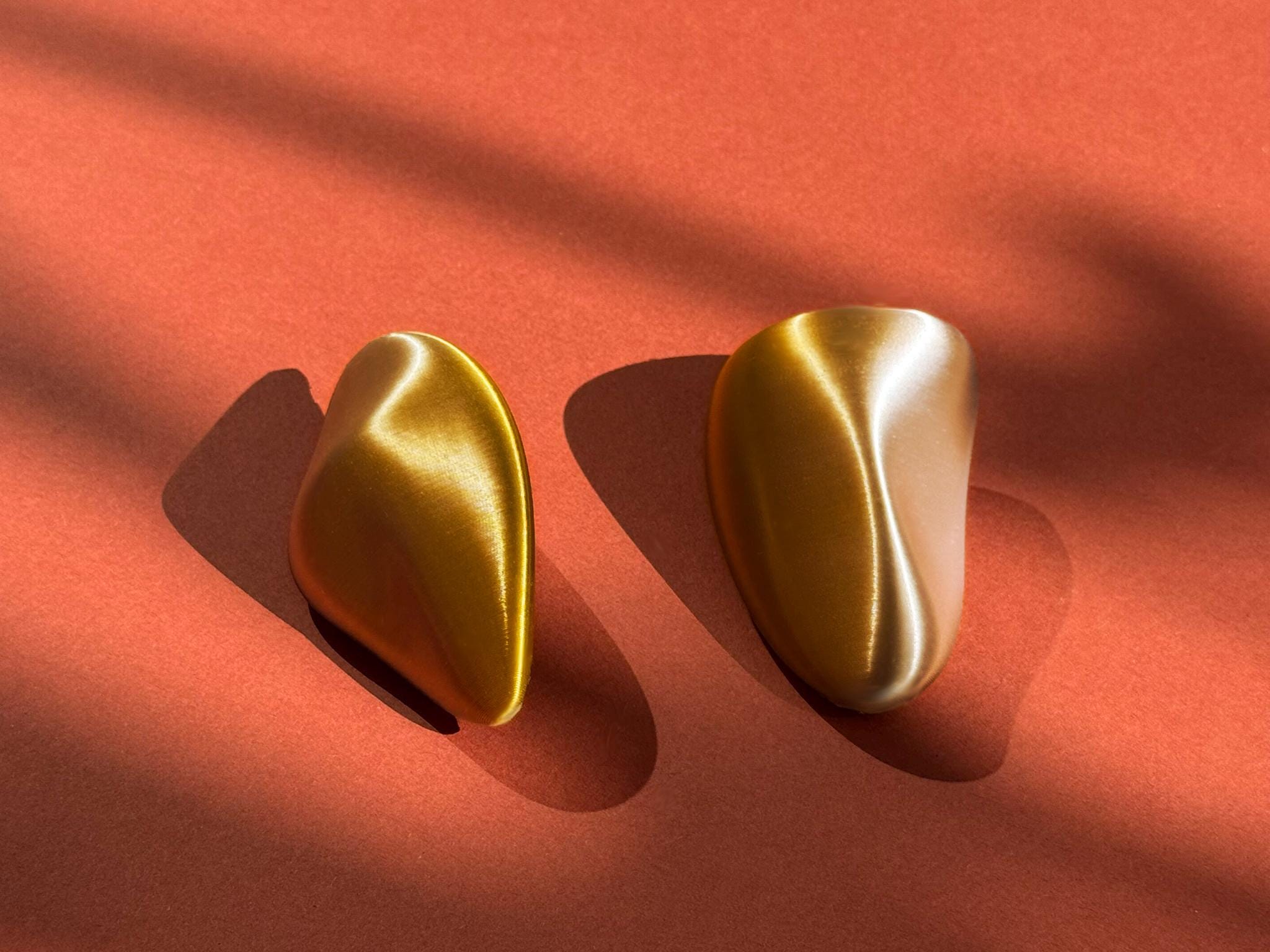  - sustainable bioplastic jewelry - Miette