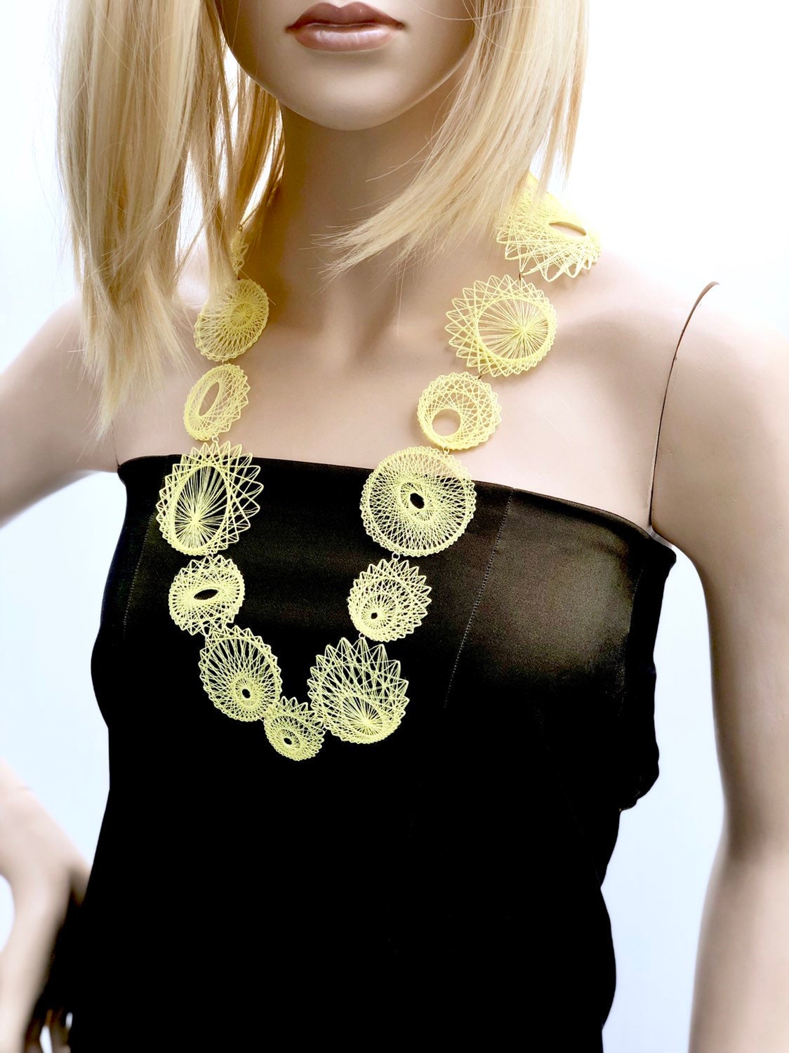  - sustainable bioplastic jewelry - Miette