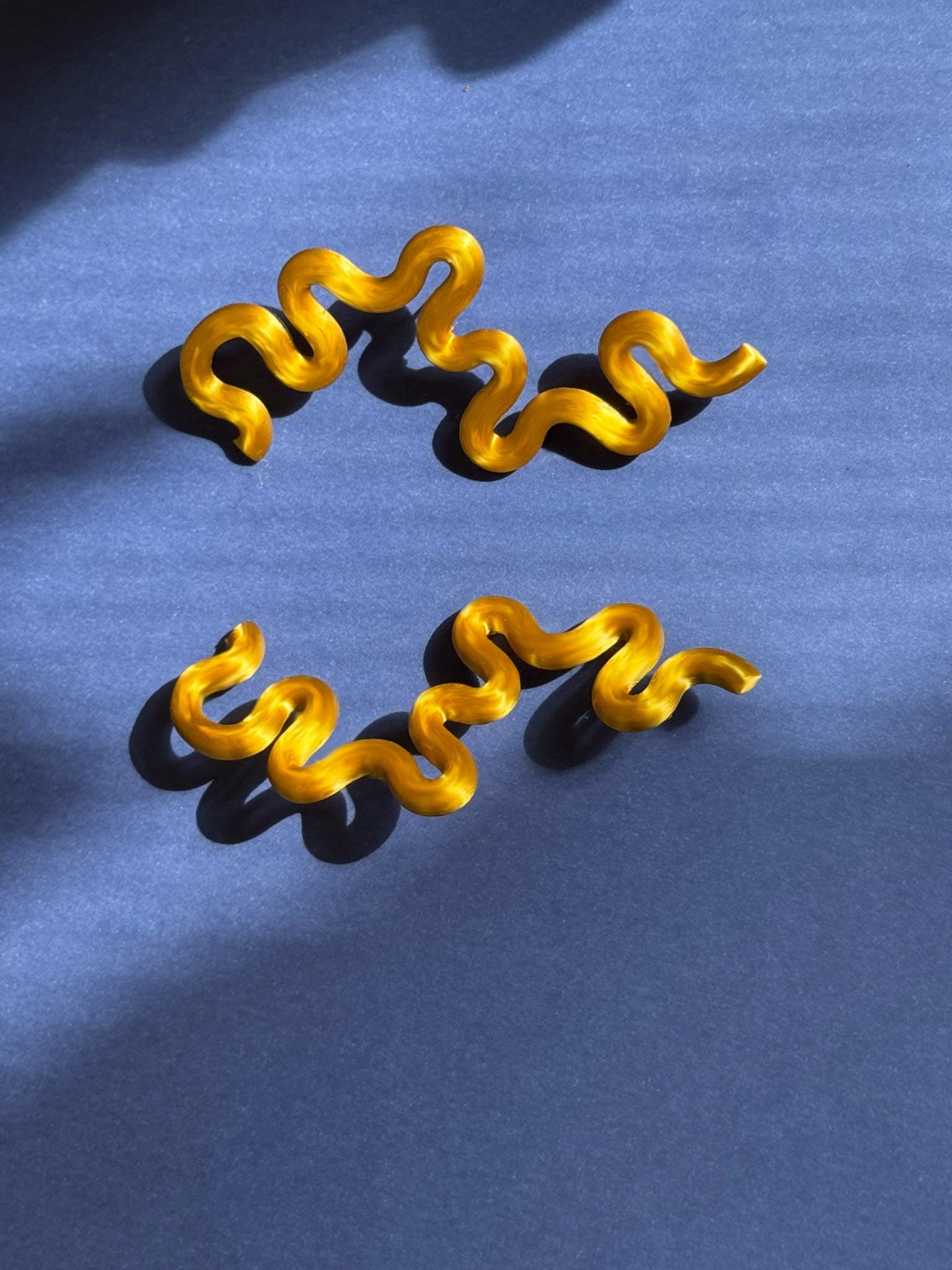  - sustainable bioplastic jewelry - Miette