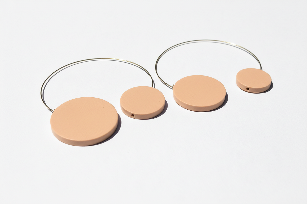 « Équilibre » vu les d’oreilles - handmade PLA bioplastic earrings - Miette jewelry