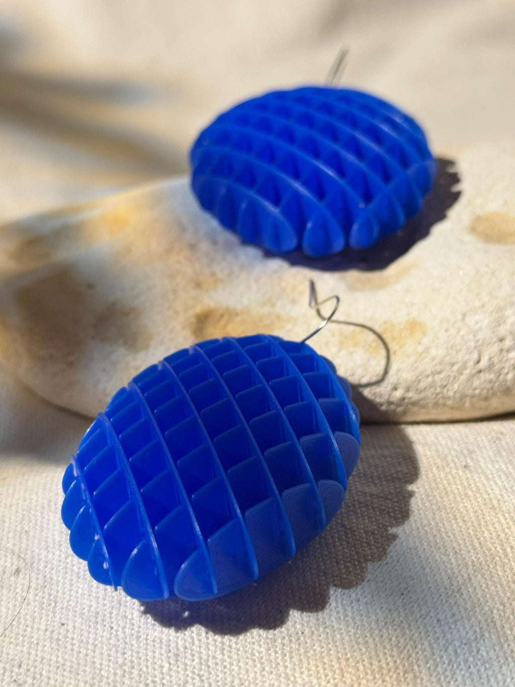  - sustainable bioplastic jewelry - Miette