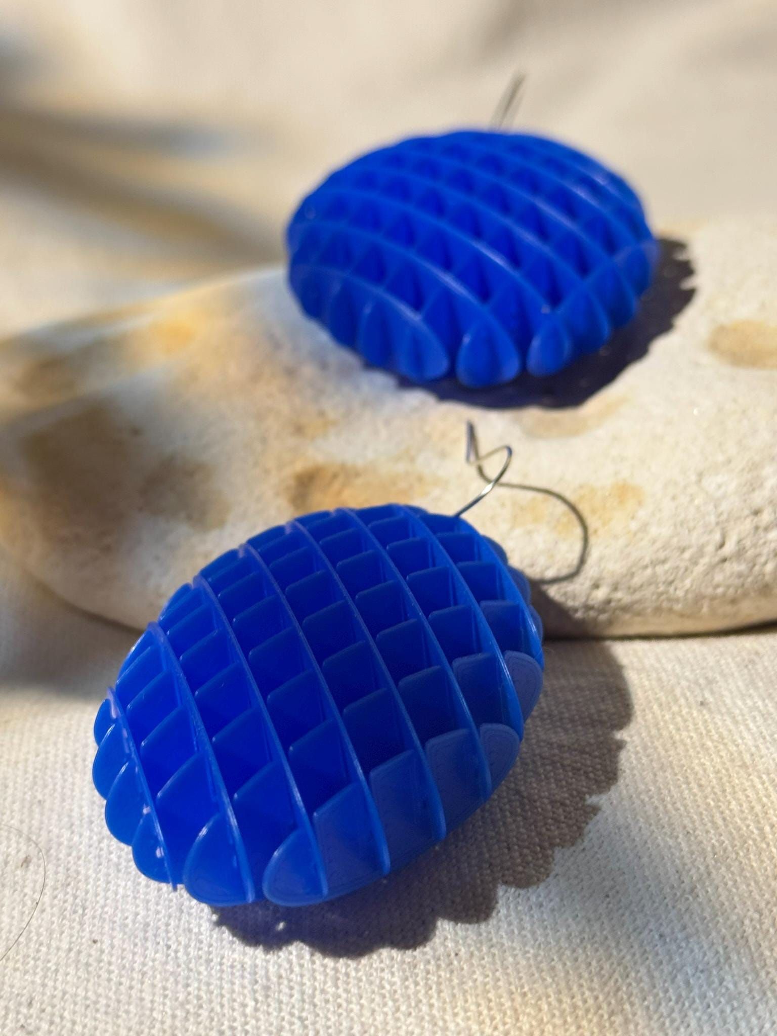  - sustainable bioplastic jewelry - Miette