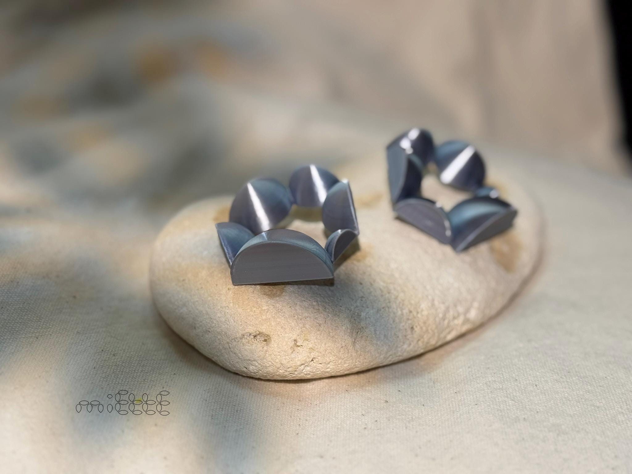  - sustainable bioplastic jewelry - Miette