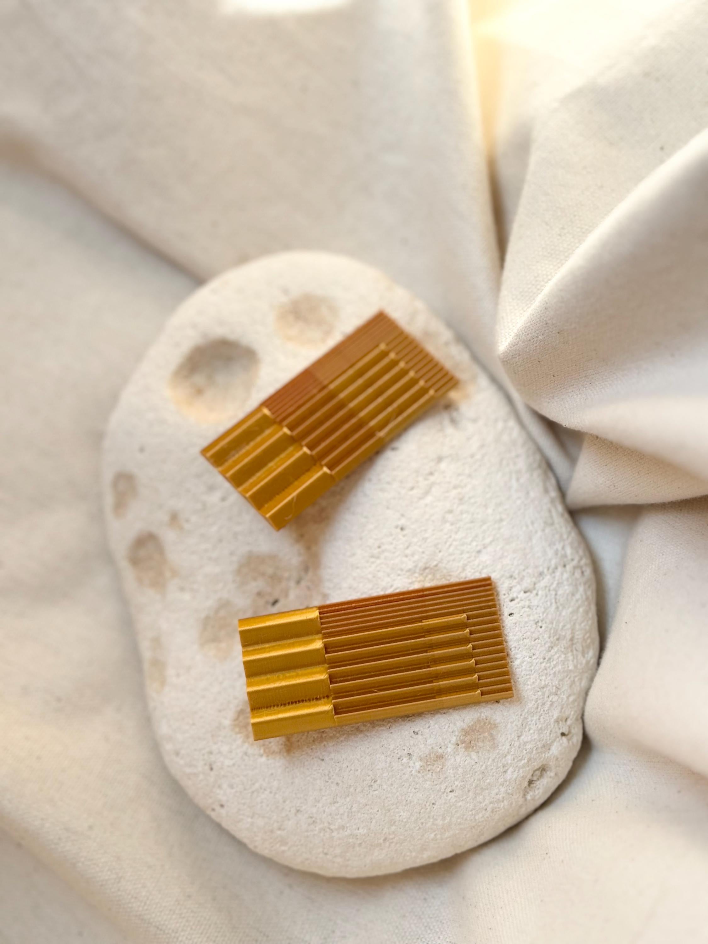  - sustainable bioplastic jewelry - Miette