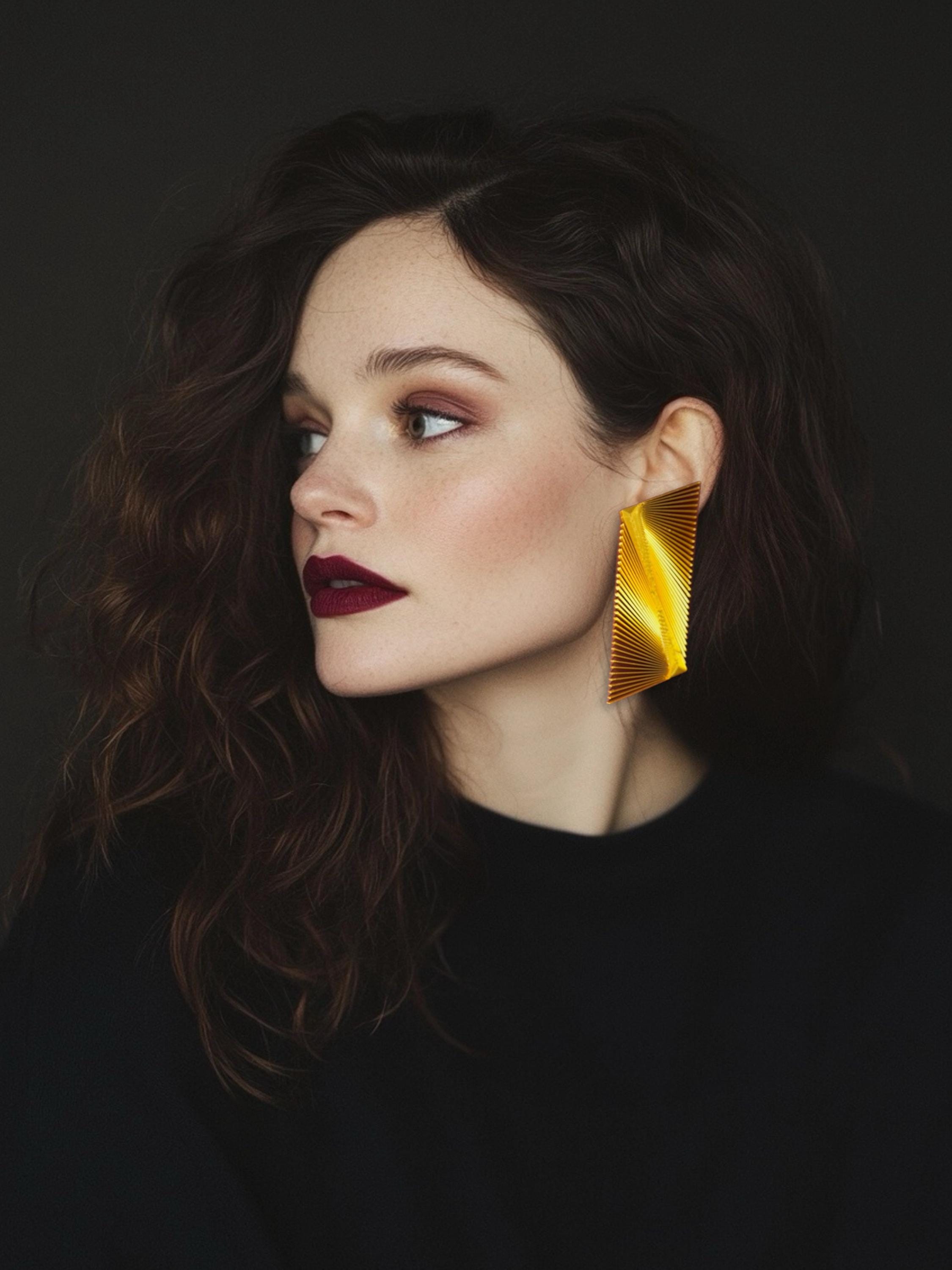  - sustainable bioplastic jewelry - Miette