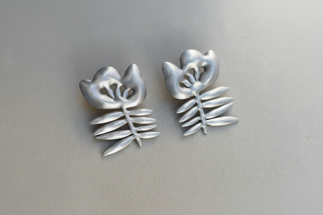 Les boucles Matisse Fleur argentées