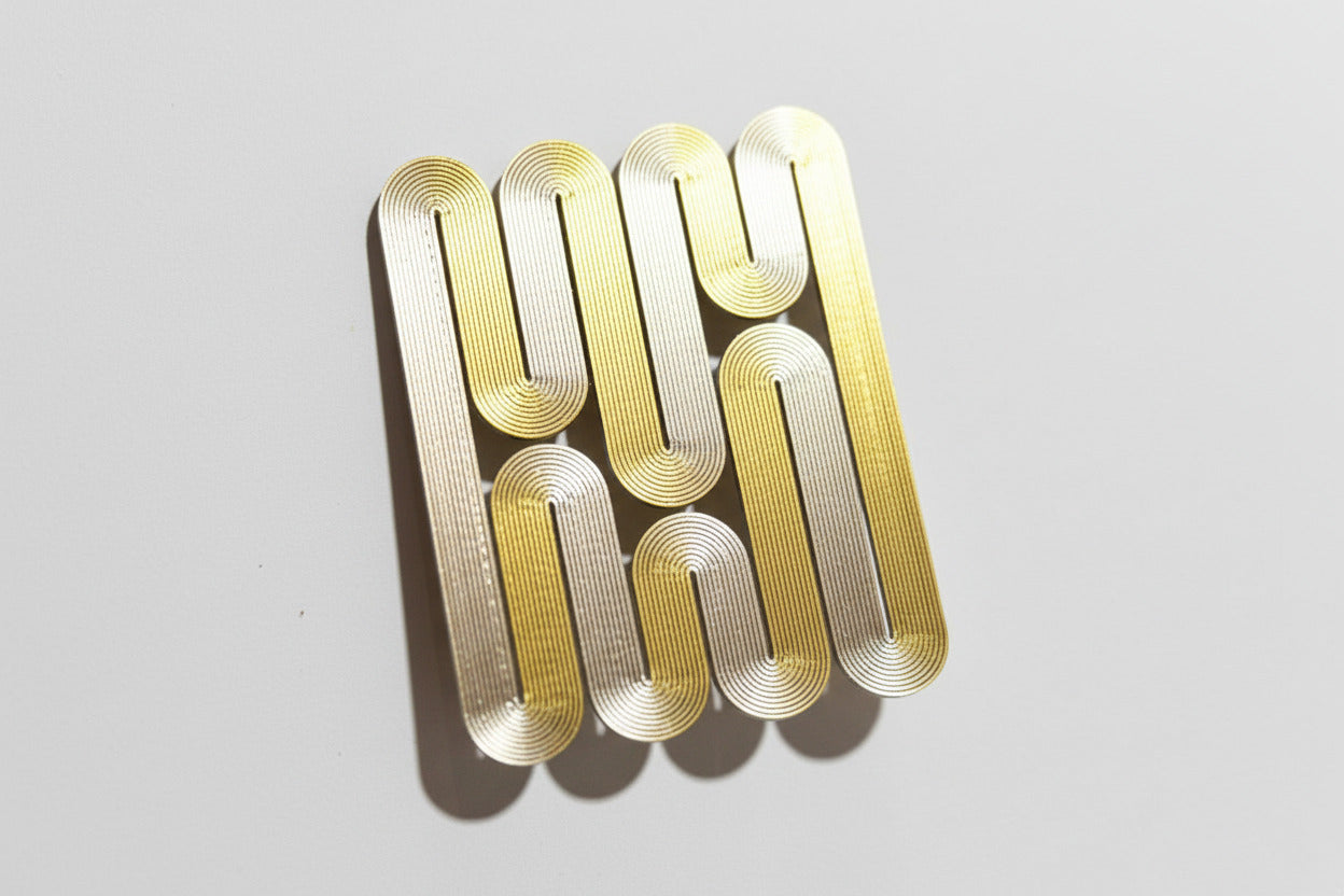 miette art earrings NENE linear silver gold color light weight iridescent