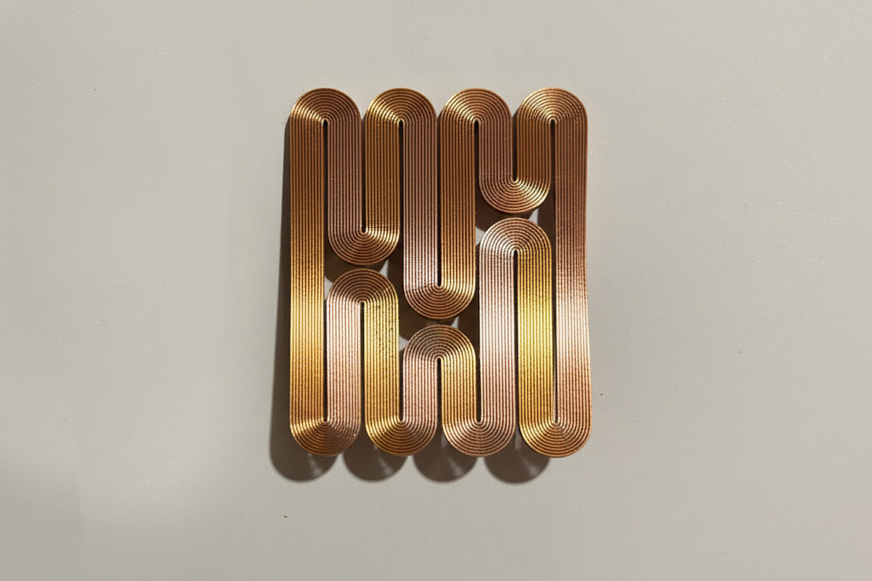 miette art earrings NENE linear gold color light weight iridescent