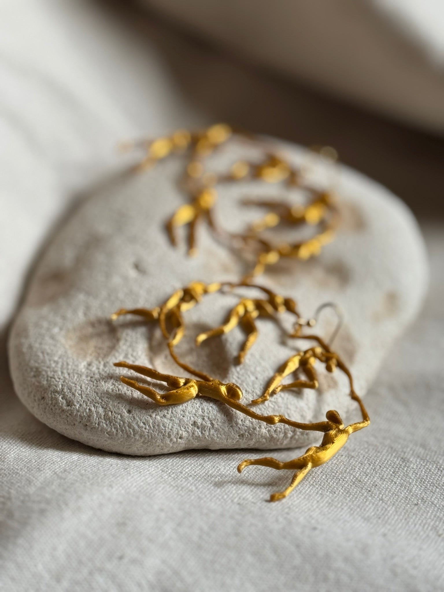  - sustainable bioplastic jewelry - Miette