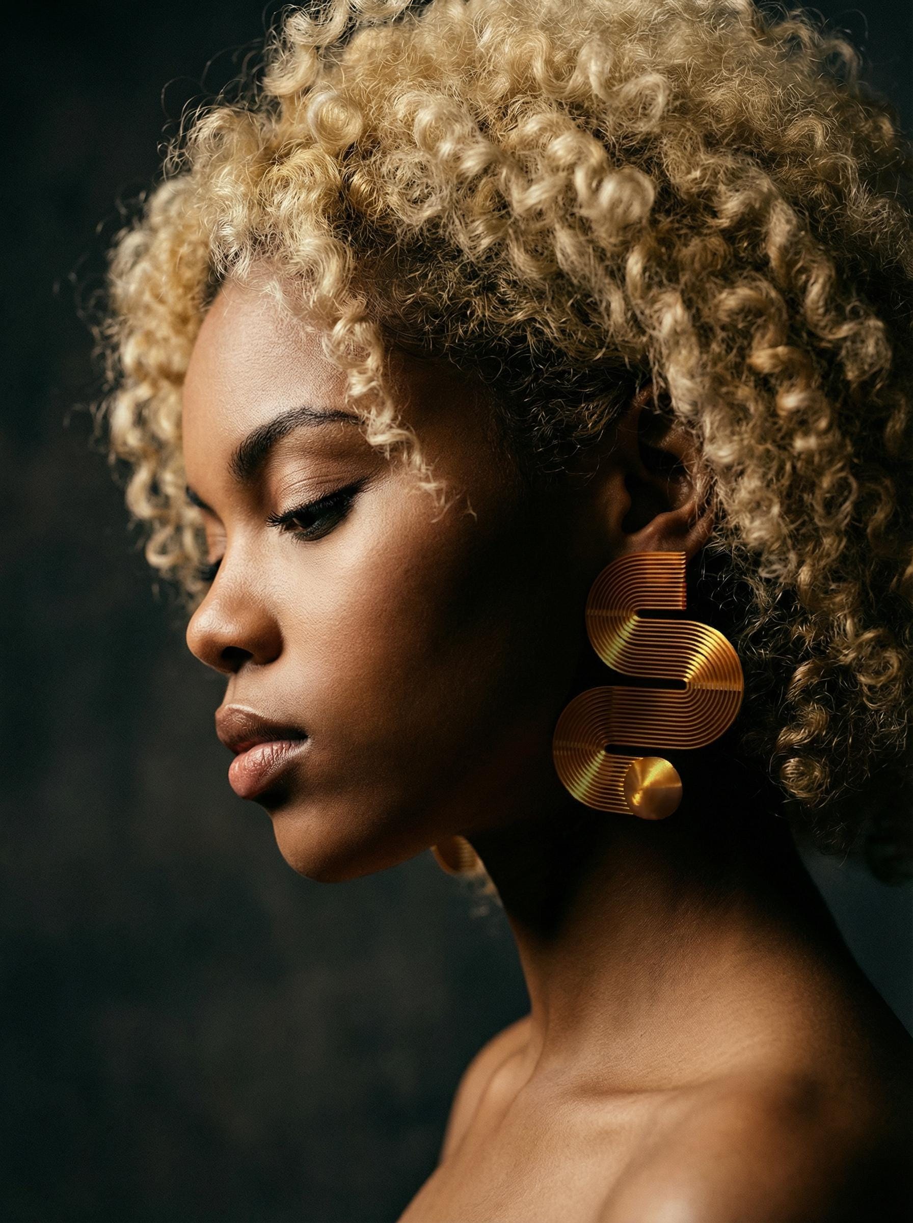  - sustainable bioplastic jewelry - Miette