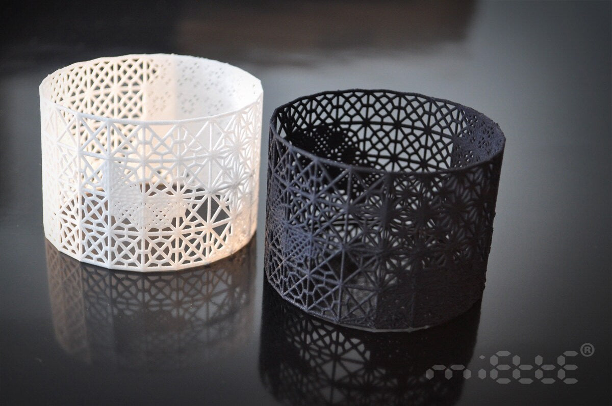  - sustainable bioplastic jewelry - Miette