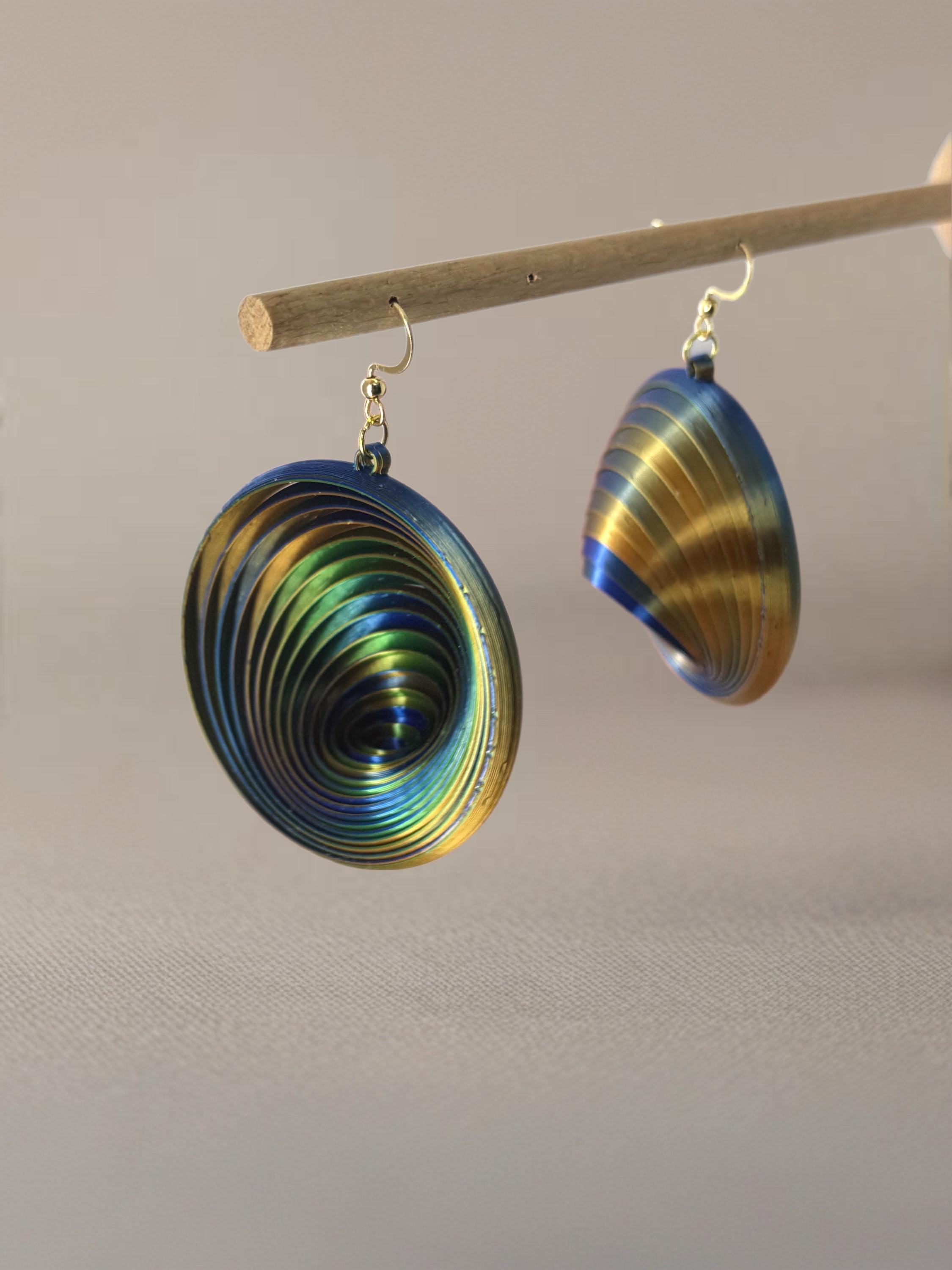  - sustainable bioplastic jewelry - Miette