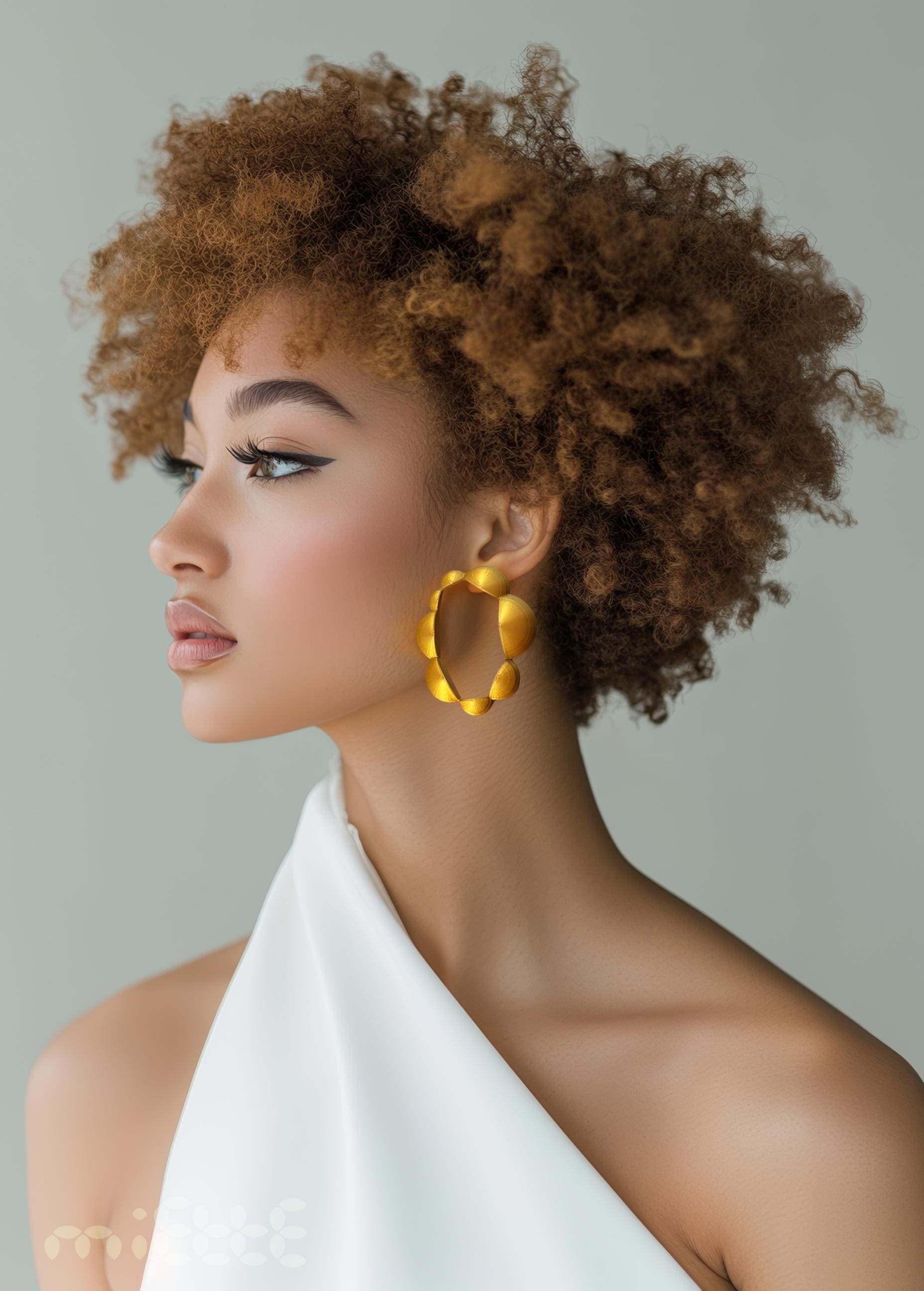  - sustainable bioplastic jewelry - Miette