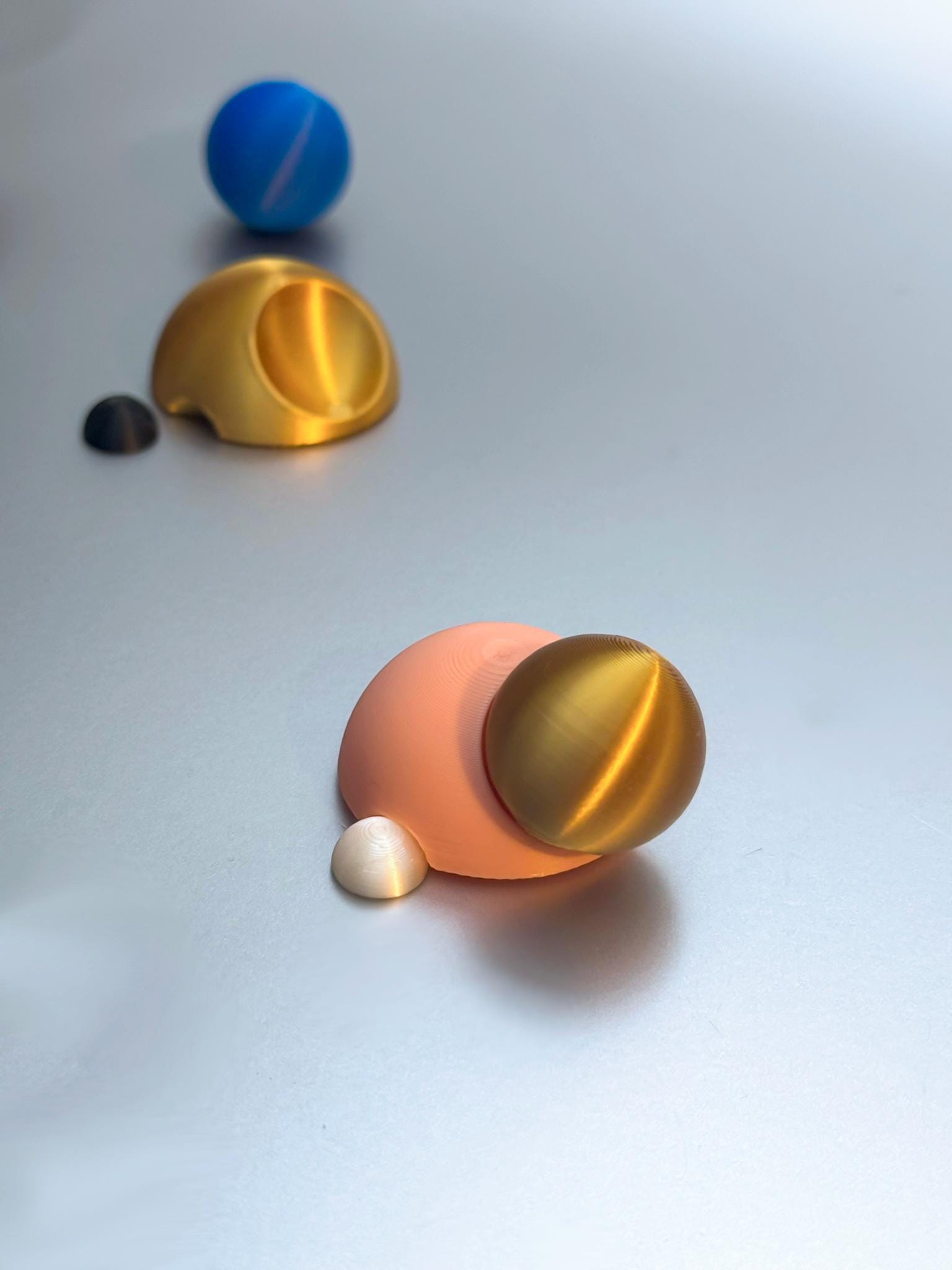  - sustainable bioplastic jewelry - Miette