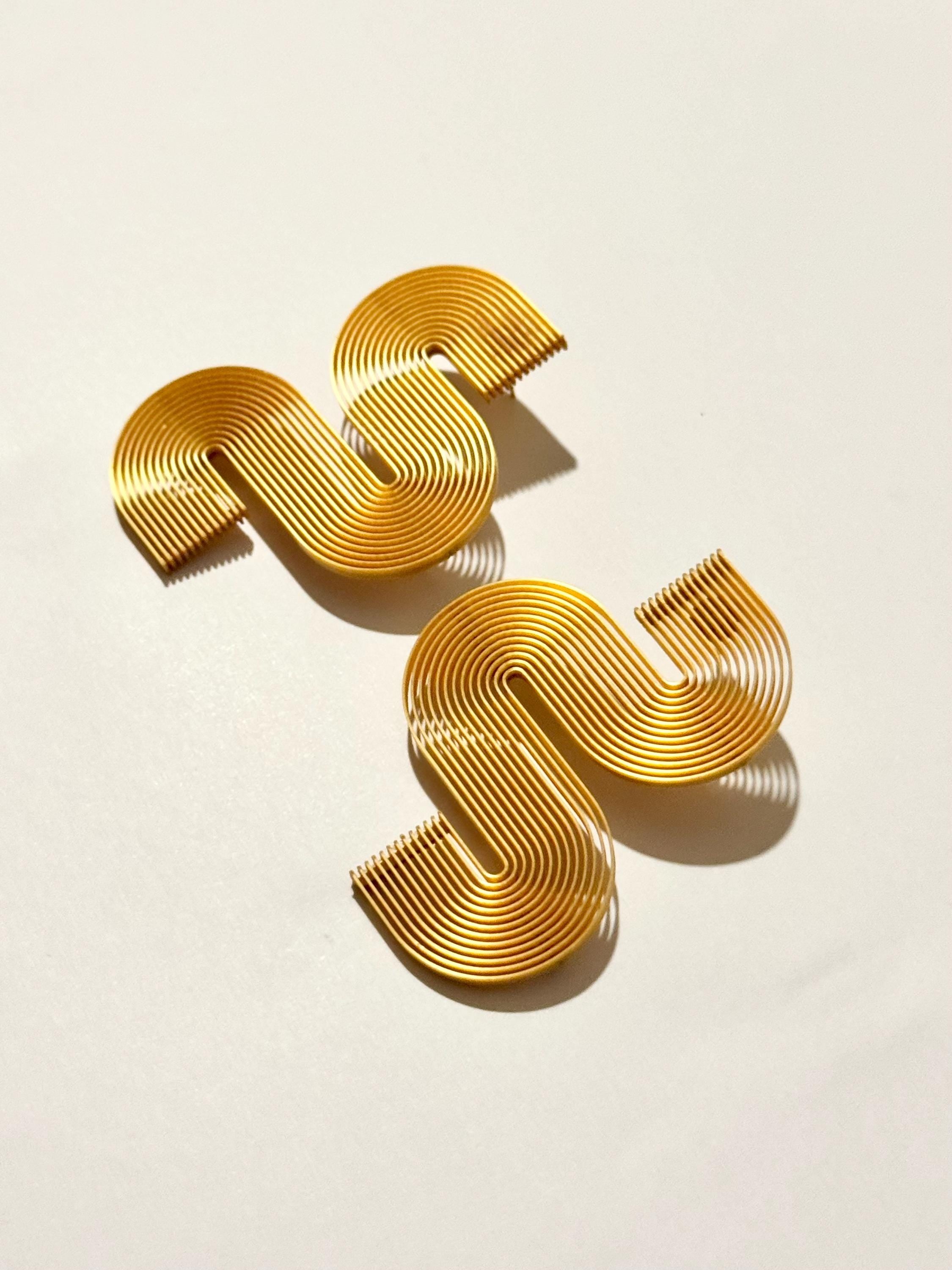  - sustainable bioplastic jewelry - Miette