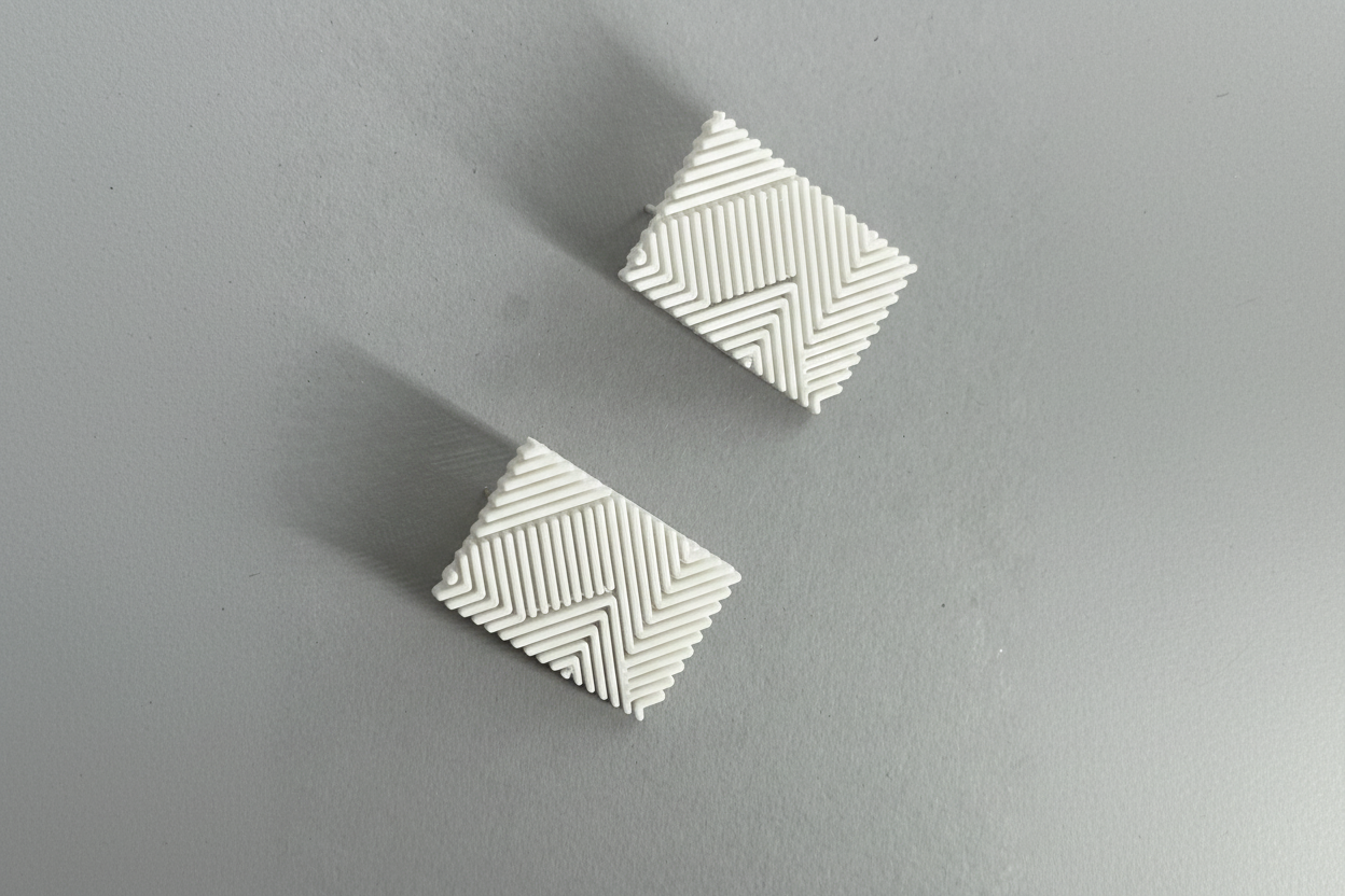  - sustainable bioplastic jewelry - Miette