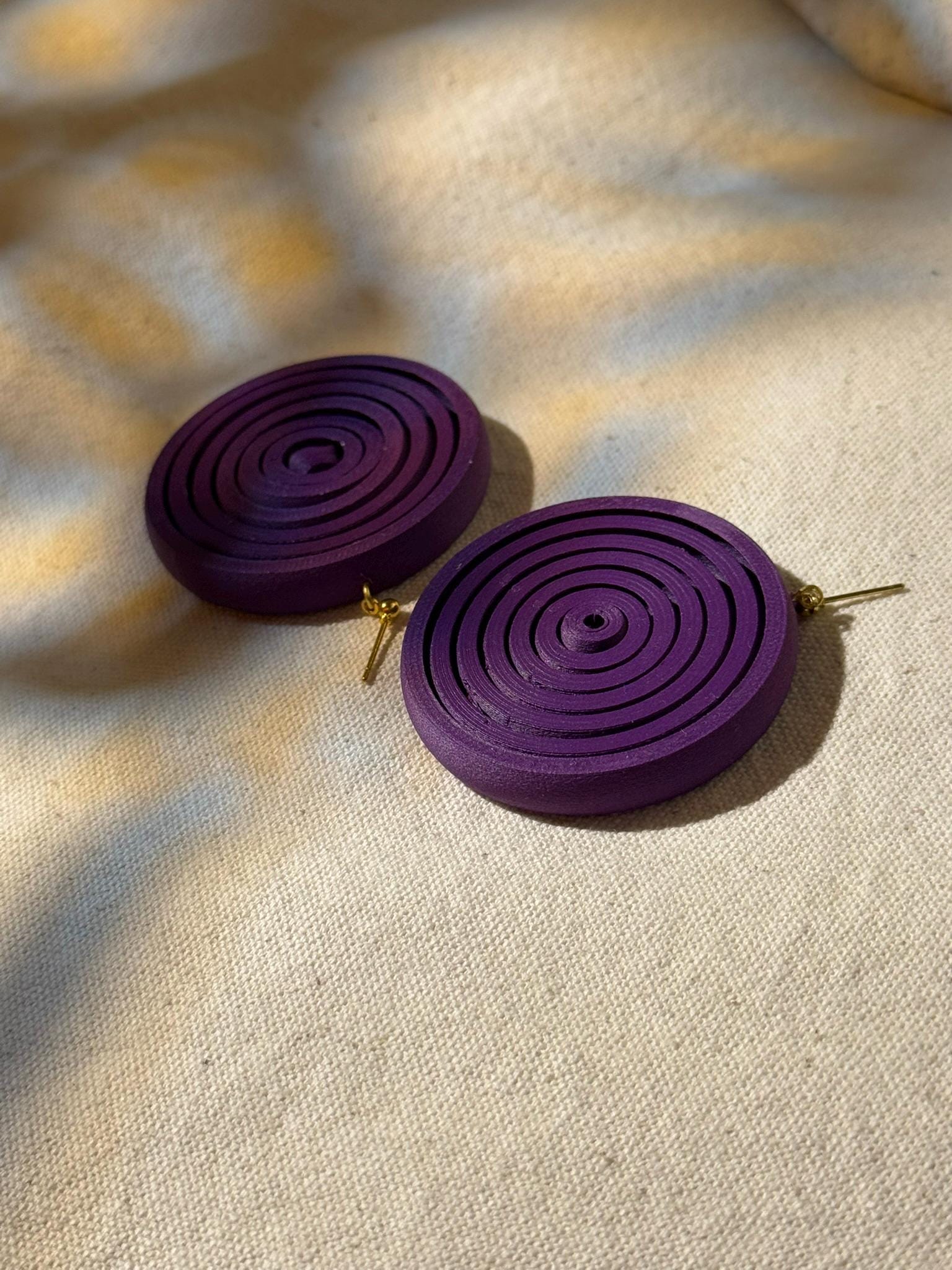  - sustainable bioplastic jewelry - Miette