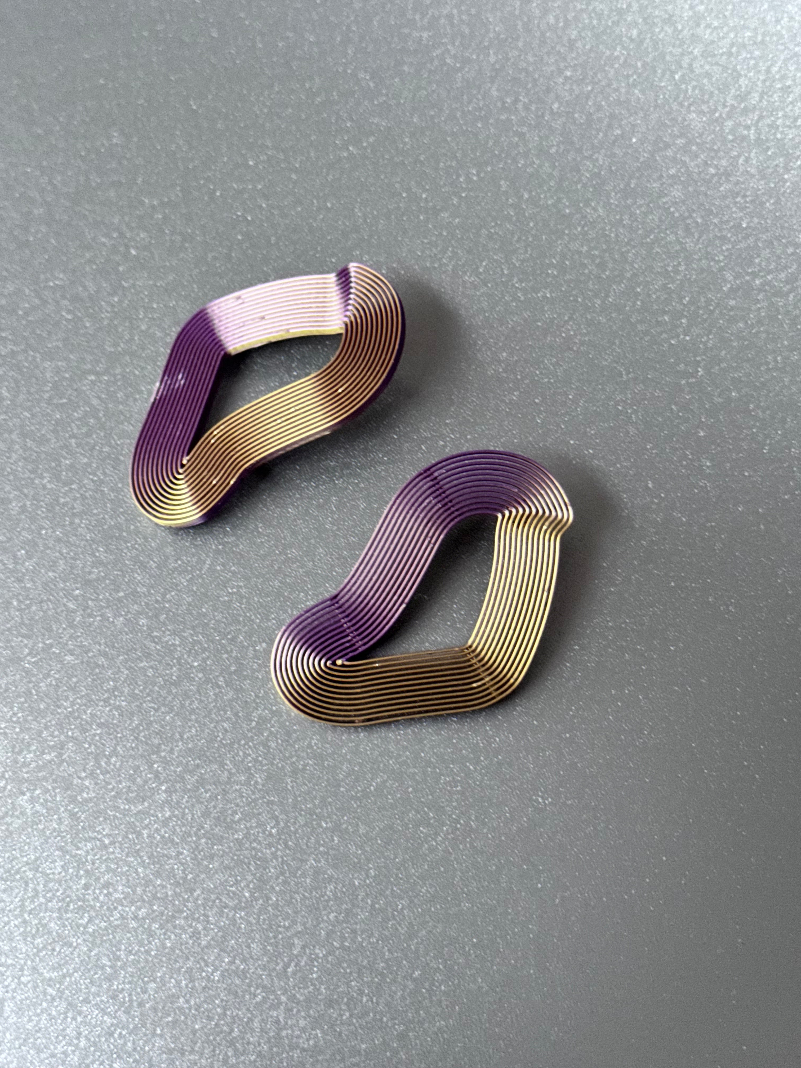 linear earrings Bauhaus miette violet gold